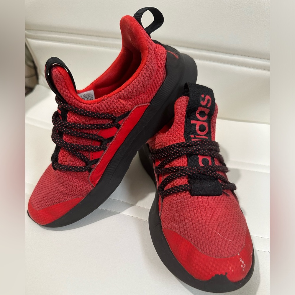 Boys ADIDAS Lite racer red size 121/2